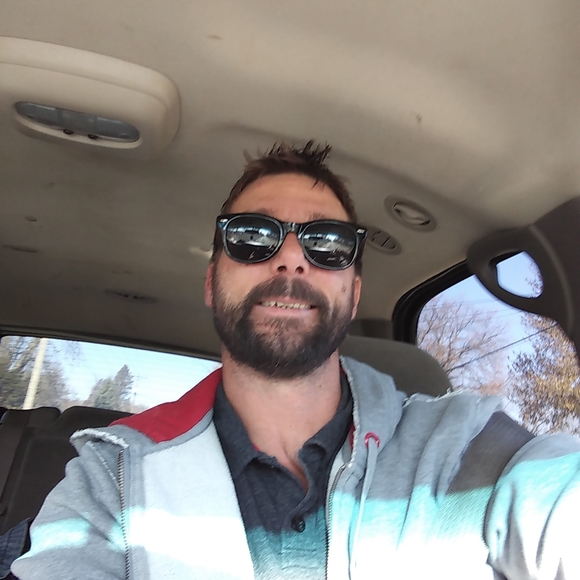 Meet your Posher, Corey - Picture 1 of 1